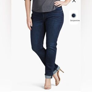 22W - Lucky Brand “Ginger Straight” Jean
